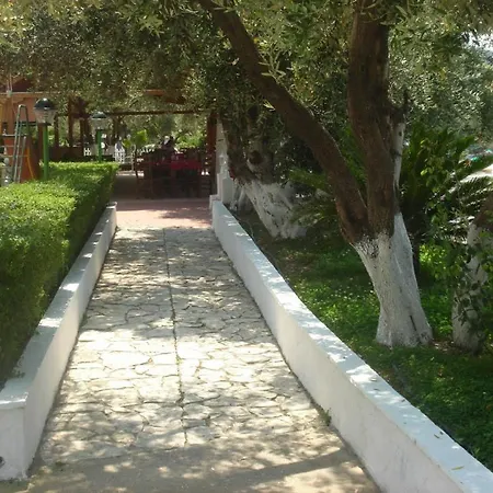 فندق Pashai Radhimë