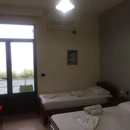 Pashai Hotel 4*